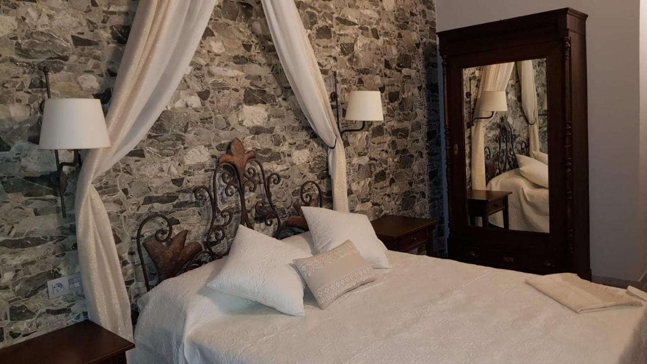 Casa Rural La Puerta Del Rio Lobos San Leonardo de Yagüe Zewnętrze zdjęcie
